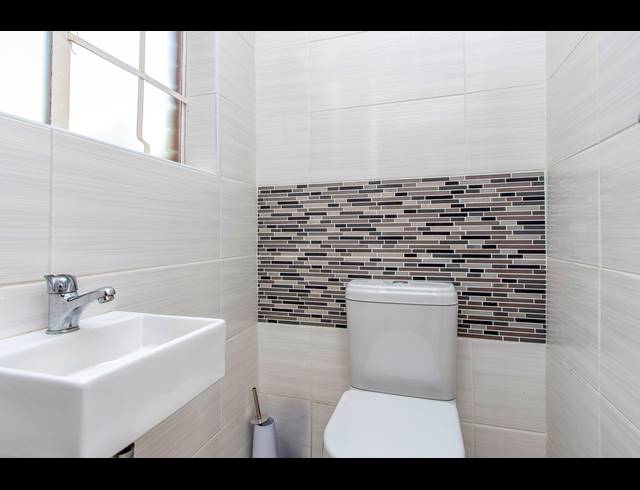 3 BEDROOM DUPLEX TO LET IN RADIOKOP
